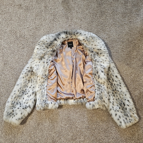 Y2K Express Faux Fur Coat Size Small - Picture 6 of 8